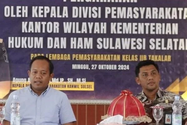 Kadivpas dan Kabid Pembinaan, Bimbingan, dan TI Kemenkumham Sulsel saat mengunjungi Lapas Takalar (Dok : Ist).