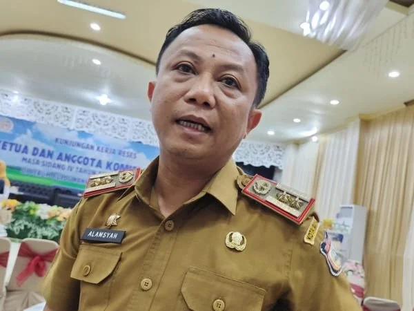 Plt Kepala Dinas Ketahanan Pangan (DKP) Makassar, Alamsyah Sahabuddin (Dok : Hanifah KabarMakassar)