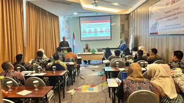 Pelatihan Petugas Survei Nasional Literasi dan Inklusi Keuangan (Dok : Ist).