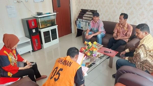 Penyerahan tersangka dan barang bukti kepada jaksa penuntut umum(Dok:Ist)