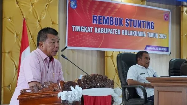 upati Bulukumba Andi Muchtar Ali Yusuf membuka Aksi III Konvergensi Penurunan Stunting (Rembuk Stunting) di Ruang Pola Kantor Bupati Bulukumba.