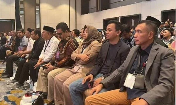 Ketua Bawaslu Bantaeng Ningsih bersama komisioner Bawaslu saat mengawasi Jalannya Debat Kedua Paslon Bupati. (Ist).