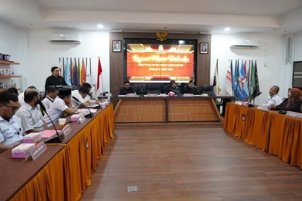 Rapat Pleno Terbuka Rekapitulasi Daftar Pemilih Berkelanjutan (PDPB) Triwulan II Tahun 2025, (Dok: Ist).