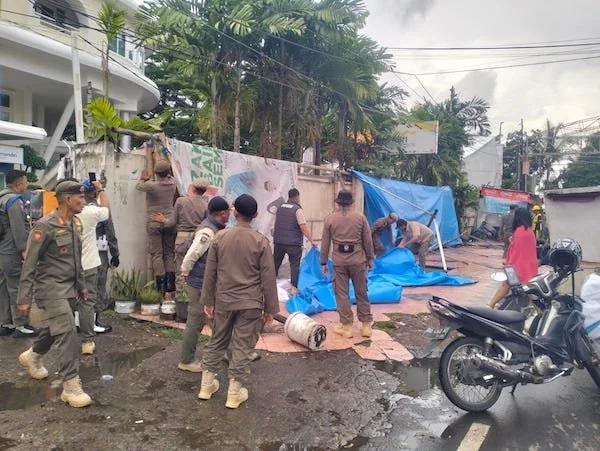 Suasana Penertiban PKL Maioa Datu Mudeng (Dok: Ist).