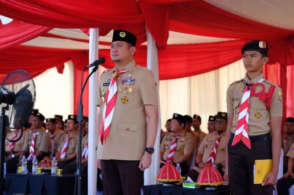 Bupati Gowa Selaku Ketua Majelis Pembimbing Cabang Gerakan Pramuka Kabupaten Gowa, Adnan Purichta Ichsan Membuka Jambore Cabang (Jamcab) Gowa XIII Tahun 2024 (Dok : Ist).
