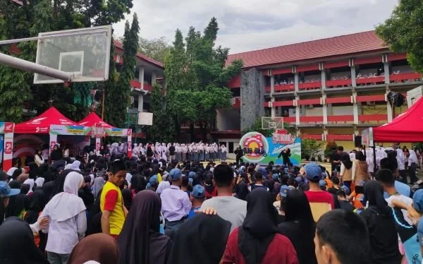 Honda Student Star menghadirkan edukasi safety riding di SMKN 4 Makassar (Dok: Ist)