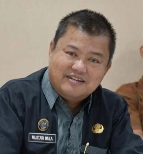 Kepala Dinas komunikasi Informatika Persandian dan Statistik (Diskominfoperss) Sulbar, Mustari Mula.