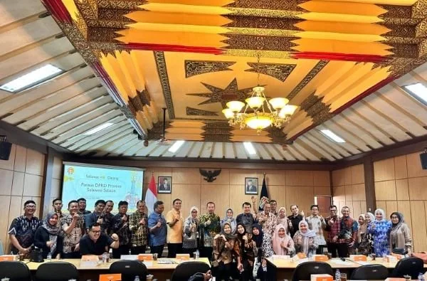 Kunjungan kerja Pansus Ranperda tentang Penyelenggaraan cadangan pangan Pemprov Sulsel di Provinsi DIY (Dok : ist).
