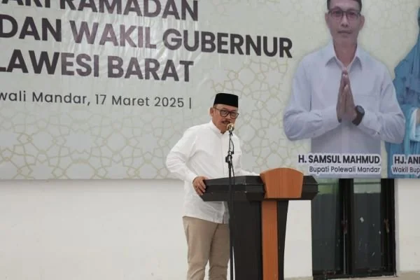 Gubernur Sulbar, Suhardi Duka (Dok : Ist).