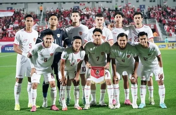 Skuad Garuda Muda saat melawan Korea Selatam, Jumat (26/4) dini hari.