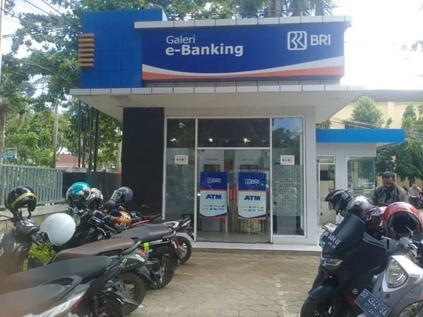 ATM BRI Takalar, Jalan Jenderal Sudirman, Takalar (Dok : Saleh KabarMakassar).