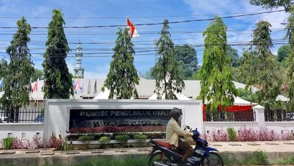 Kantor KPU Makassar (Dok: Sinta KabarMakassar).