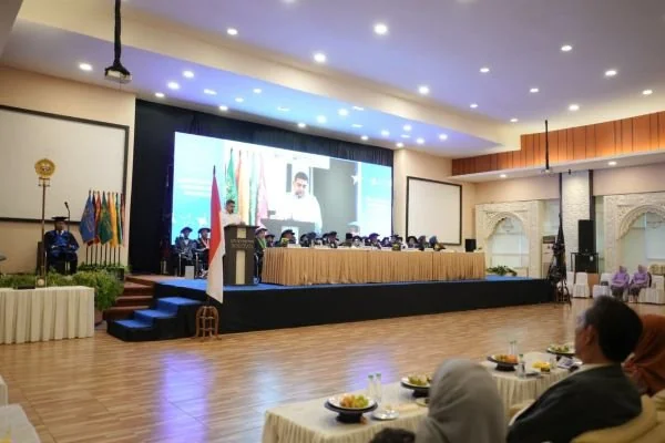 Wali Kota Makassar Munafri Arifuddin saat Memberikan Sambutan di Pengukuhan Guru Besar Unibos (Dok: Ist)