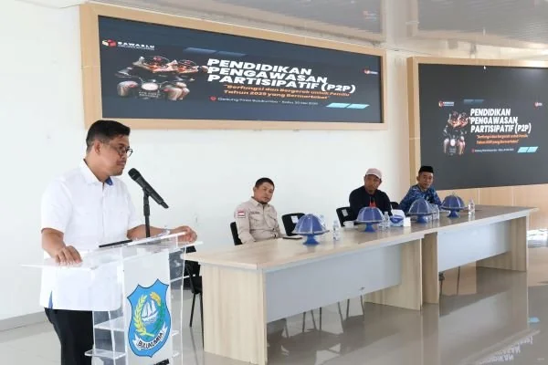 Wakil Bupati Bulukumba, Andi Edy Manaf, mengapresiasi pelaksanaan kegiatan Pendidikan Pengawas Partisipatif (P2P) yang digelar oleh Badan Pengawas Pemilu (Bawaslu) Bulukumba. (Dok: Ist)
