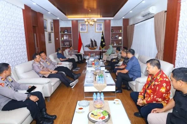 Audiensi Bawaslu Sulsel dengan Polda Sulsel, (Dok: Ist).