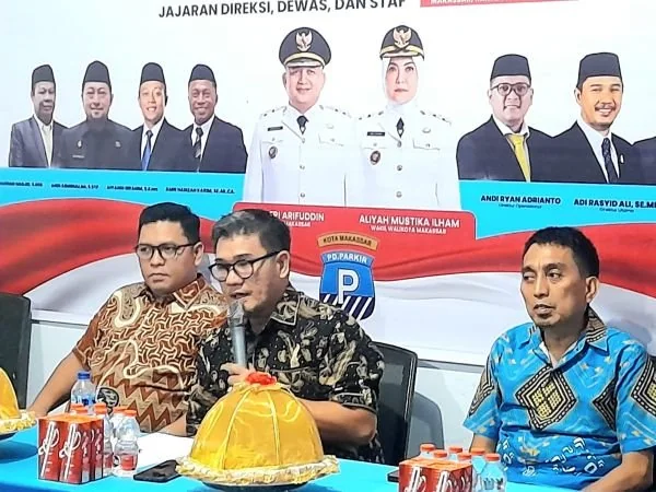 Direktur Utama Perumda Parkir Makassar, Adi Rasyid Ali (ARA) memimpin langsung Rapat Koordinasi (Dok : Ist).