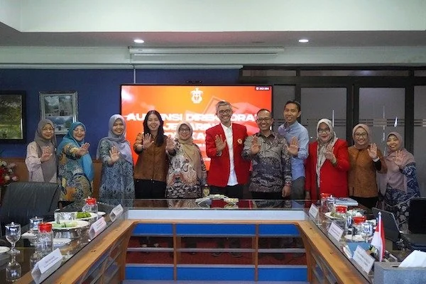 Tim KPK dan Civitas Unhas, dok Ist