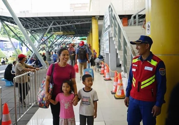 Arus penumpang dan kendaraan di pelabuhan terpantau aman dan terkendali, Tanjung Pinang hingga Makassar jadi terminal tersibuk (Dok: Ist)