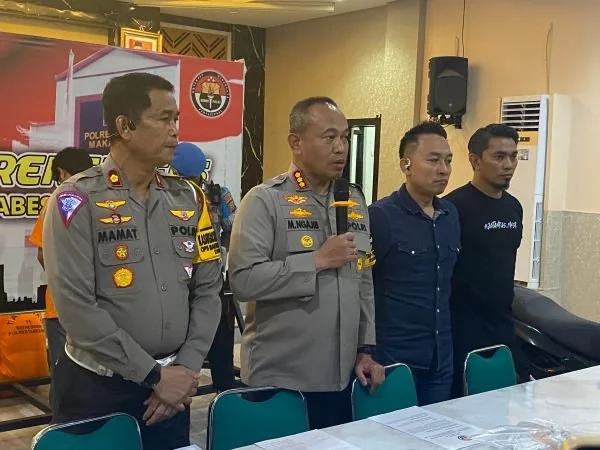 Kapolrestabes Makassar, Kombes Pol Mokhamad Ngajib saat konferensi pers (Dok : Atri KabarMakassar).
