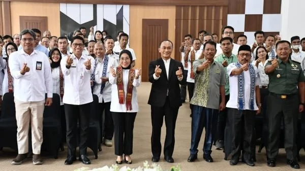 PJ Gubernur Sulbar bersama Pejabat Lingkup Pemkab Mamuju.