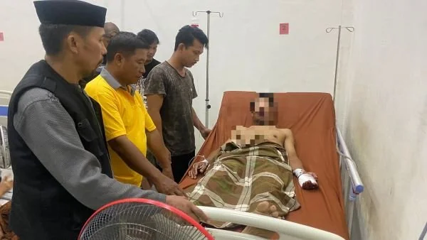 Korban saat berada di Puskesmas.
