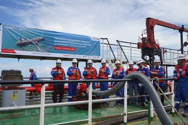 Peresmian Jetty Kapal Industri dan Penyaluran Perdana Backloading Biosolar B35 Pertamina Sulawesi (Dok : Ist).
