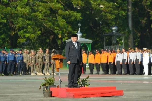 Wali Kota Makassar, Munafri Arifuddin (Appi), bertindak sebagai Inspektur Upacara dalam peringatan Hari Lahir Pancasila (Dok: Ist).