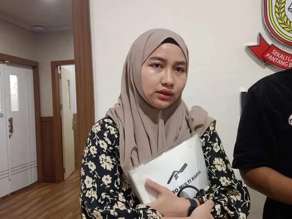 Warga Aero Home, Emi Kamila (Dok: Sinta Kabar Makassar).