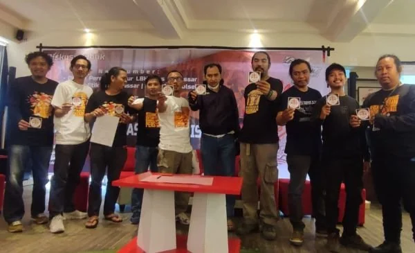 Peluncuran KAJ Sulsel oleh sejumlah organisasi Pers Sulsel (Dok : Ist).