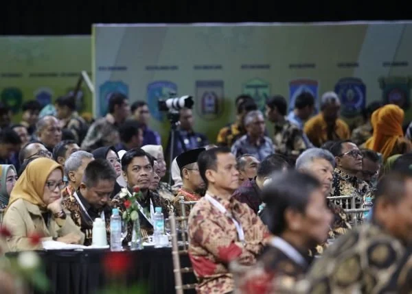 Pj Sekda Makassar, Firman Hamid Pagarra,  dalam menghadiri Rapat Kerja Nasional (Rakernas) XVII Asosiasi Pemerintah Kota Seluruh Indonesia (Apeksi) di BSCC, Balikpapan, (Doc : ist).