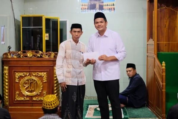 Bupati Bantaeng Salurkan Bantuan Masjid. (Dok: Ist)