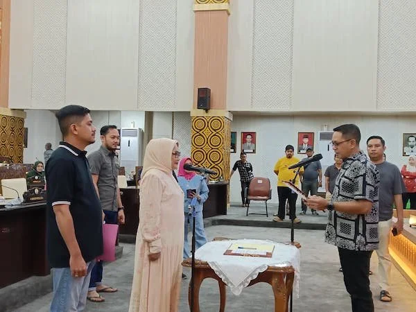 Gladi Pengambil Sumpah PAW Apiyati Amin Syam, (Dok: Sinta KabarMakassar).