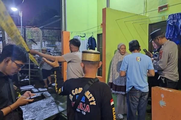 Polisi saat mendatangi TKP (Dok : Ist).