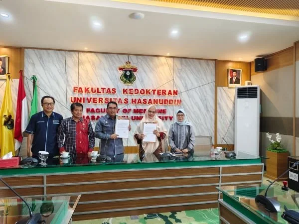 Pertemuan Pemprov Sulbar dan Fakultas Kedokteran Unhas Makassar (Dok : Ist).
