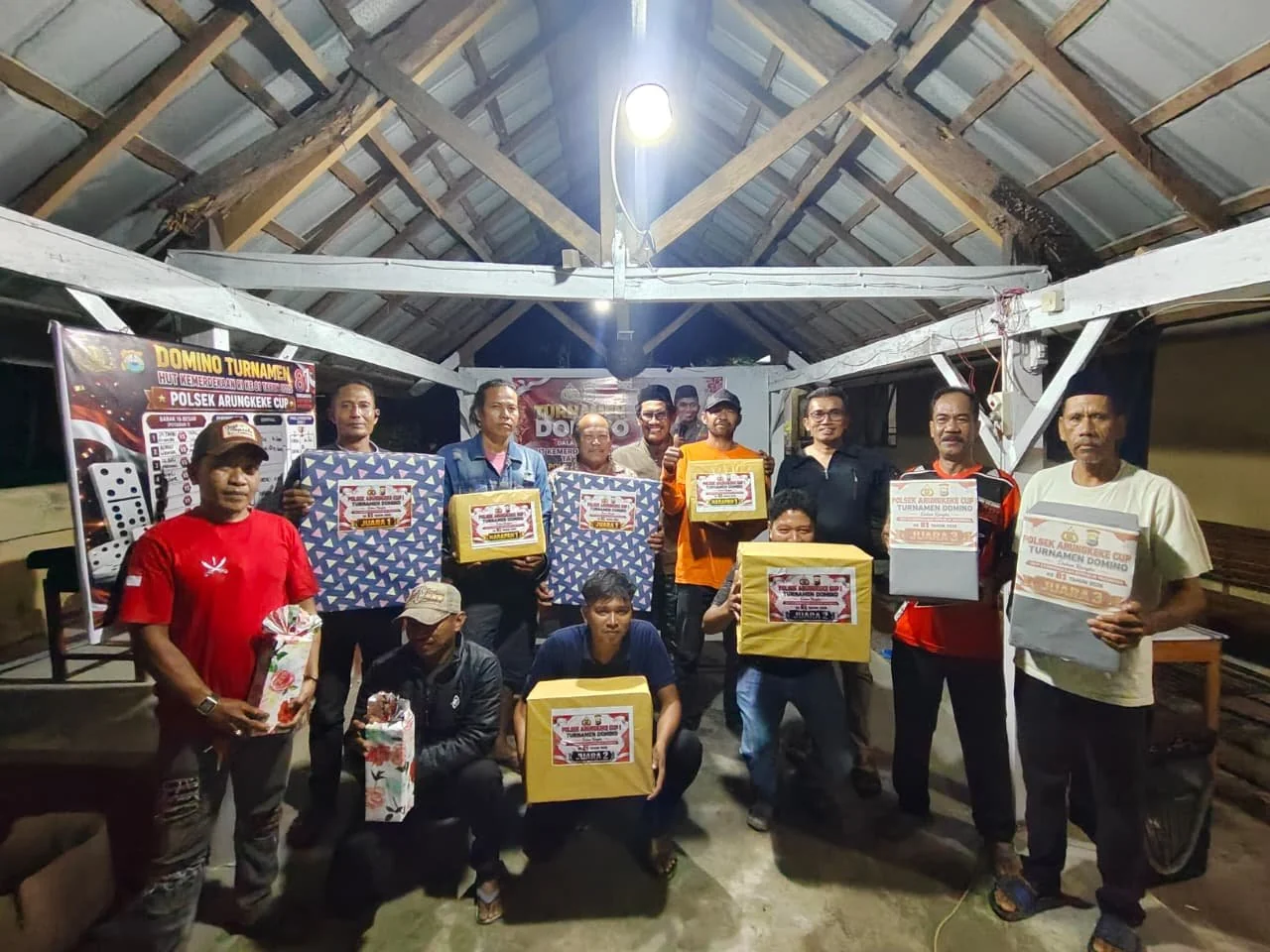 Turnamen domino yang diselenggarakan oleh  Polsek Arungkeke (Dok: Ist)