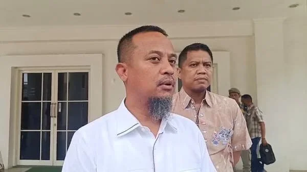 Gubernur Sulawesi Selatan Andi Sudirman (dok. Syamsi/KabarMakassar)