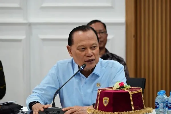 Wakil Ketua Mahkamah Kehormatan Dewan DPR RI, Adang Daradjatun (Dok: Ist)