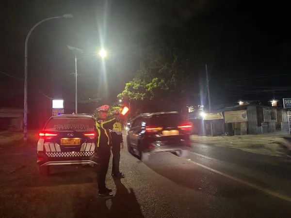 Satlantas Jeneponto Gelar Blue Light Patrol. (Dok: Ist)