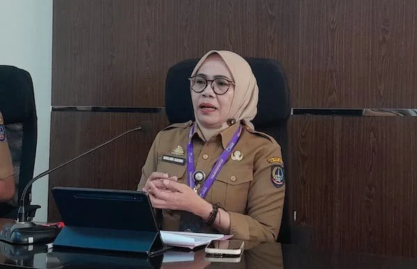 Kepala Disnakeswan Sulsel, Nurlina Saking di Kantor Disnakeswan Sulsel (Dok: Nofi KabarMakassar)