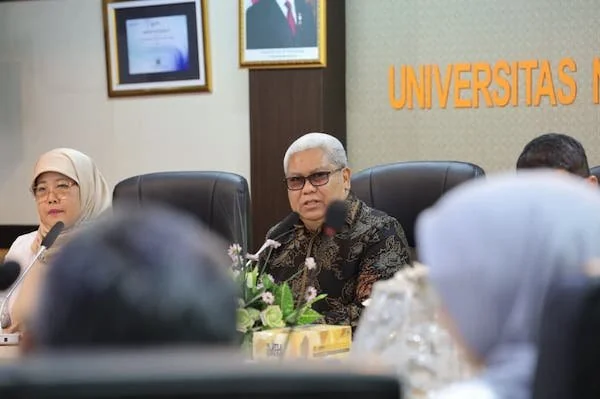 Rektor UNM, Prof. Dr. Karta Jayadi, (Dok: Ist)