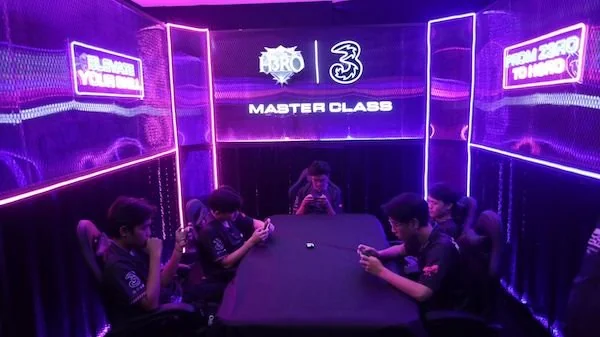 Tri dukung ekosistem Esports di Indonesia dengan menghadirkan H3RO 6.0 bertema From Zero to H3RO - Rise of Rookies (Dok: Ist)
