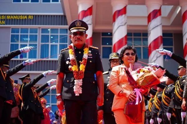 Kantor Wilayah Kementerian Hukum dan HAM Sulawesi Selatan menggelar acara perpisahan Kepala Kantor Wilayah Liberti Sitinjak yang memasuki masa purna bakti (Dok : Ist).