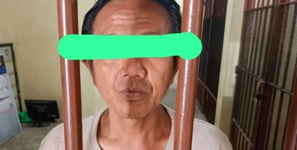 Pelaku beserta barang bukti yang berhasil diamankan polisi (Dok : Ist).
