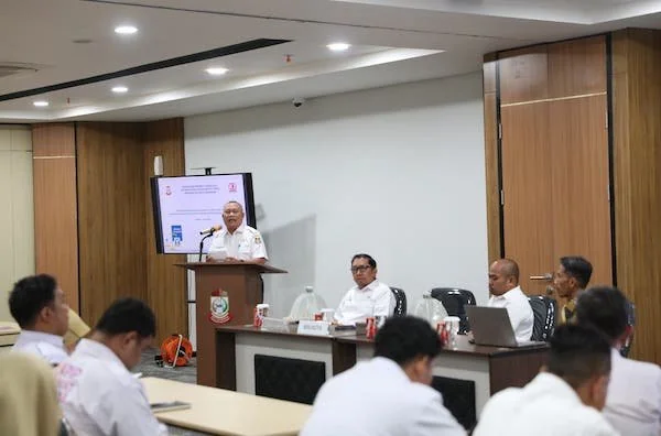 Staf Ahli Bidang Pemerintahan, Hukum, dan Politik Akhmad Namsum, saat Memberikan Sambutan (Dok: Ist).