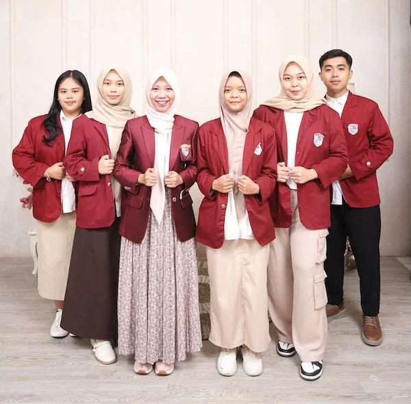 (Foto : Dok. Universitas Almarisah Madani Makassar).