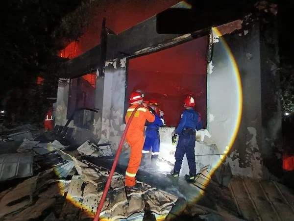 Kebakran di kantor Disdik Makassar (Dok:Ist)