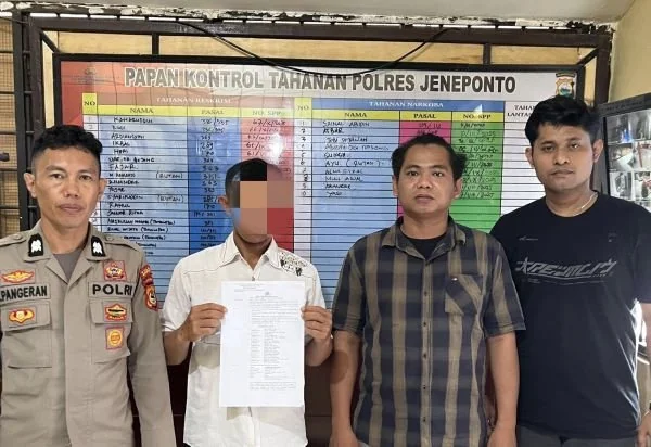 Tersangka K saat ditahan di Rutan Mapolres Jeneponto. Dok. Ist