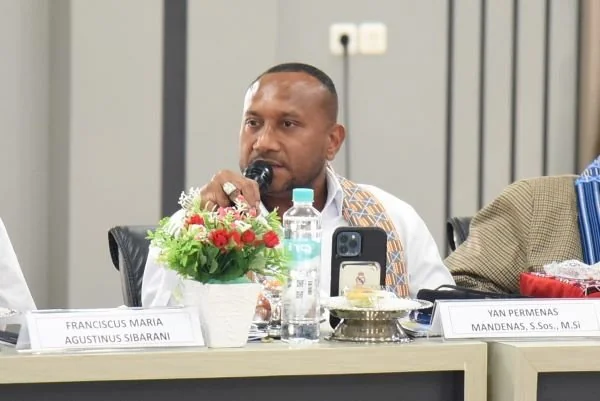 Anggota Komisi XIII DPR RI, Yan Permenas Mandenas (dok. Ist)