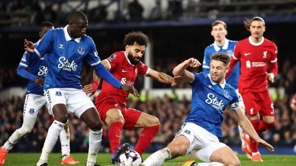 Everton dan Liverpool (Dok : Int).