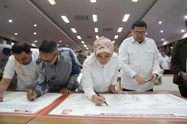 Wakil Wali Kota Makassar, Aliyah Mustika Ilham, saat Penandatanganan Pakta Integritas di Rapat Koordinasi Pencegahan Korupsi, (Dok: Ist).